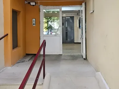 hol intrare apartament vanzare cumparare Sector 3 București